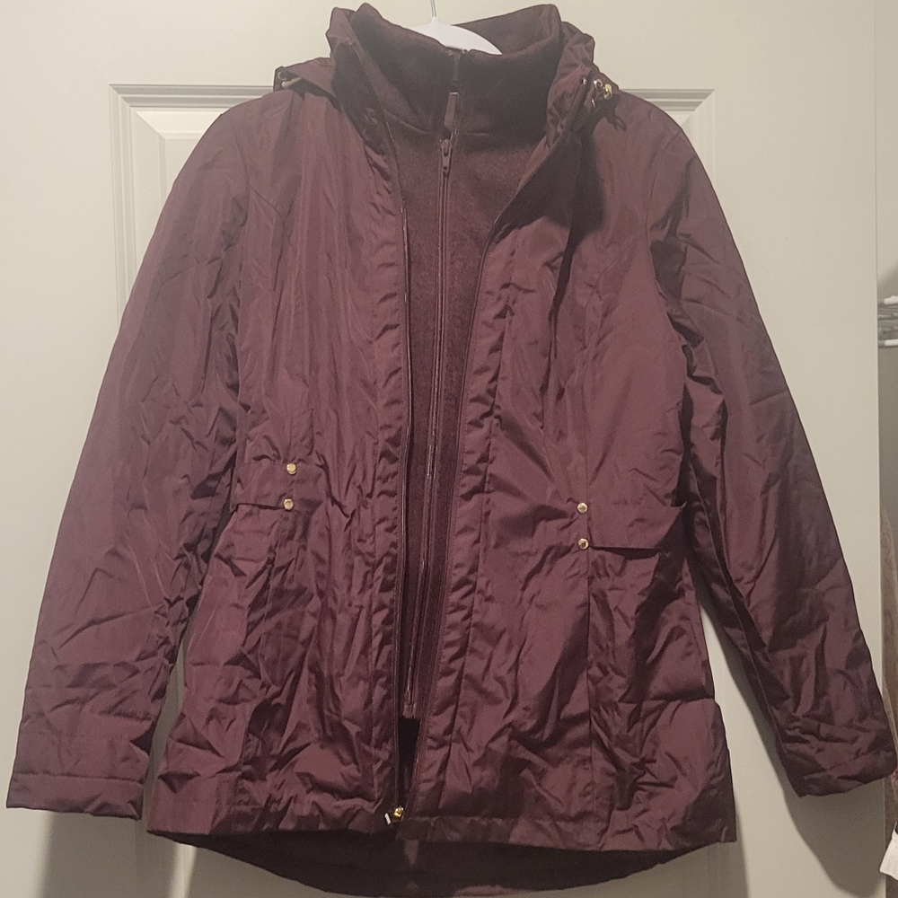 Women's Burgundy Jacket